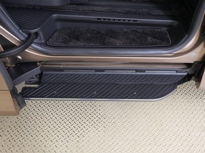 صورة 50 لـ 2024 Toyota ALPHARD