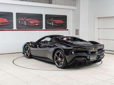2024 Ferrari 296 GTS — фото 8