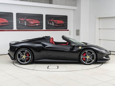 2024 Ferrari 296 GTS — фото 5