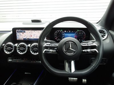 2025 Mercedes-BENZ GLA thumbnail 33