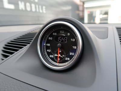 صورة مصغرة 3 لـ 2021 Porsche MACAN