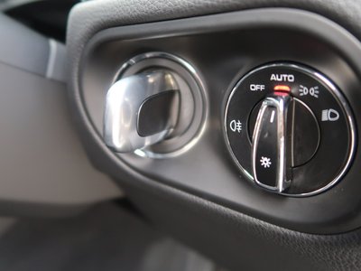 صورة مصغرة 8 لـ 2021 Porsche MACAN