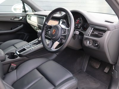 صورة مصغرة 33 لـ 2021 Porsche MACAN
