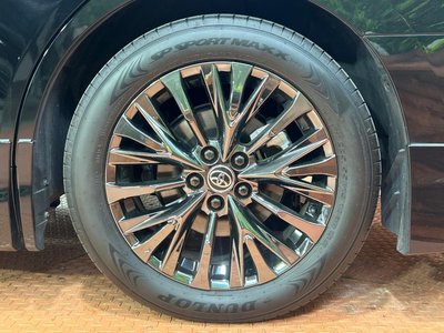 صورة 67 لـ 2025 Toyota VELLFIRE