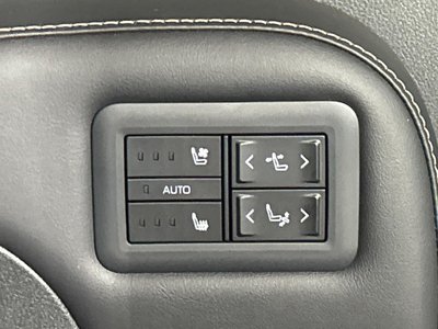 صورة 61 لـ 2025 Toyota VELLFIRE