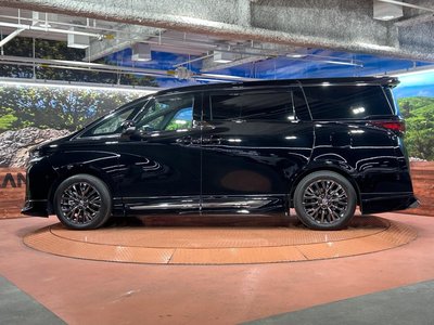 صورة 65 لـ 2025 Toyota VELLFIRE