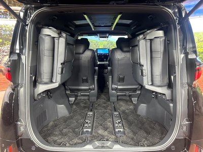 صورة 52 لـ 2025 Toyota VELLFIRE