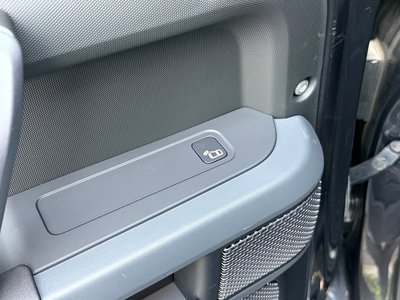 2021 LAND Rover DEFENDER thumbnail 36
