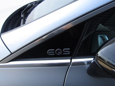2024 Mercedes-BENZ EQS AMG photo 7