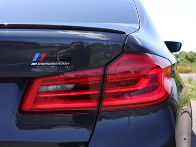 صورة مصغرة 10 لـ 2018 BMW M5