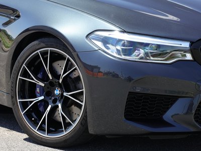 صورة مصغرة 30 لـ 2018 BMW M5