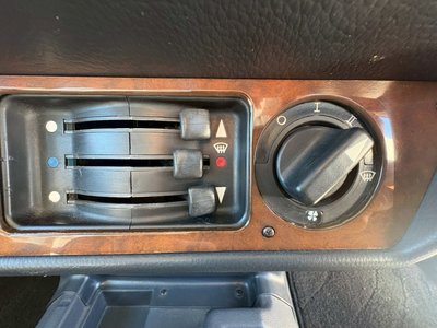 1990 Mercedes-BENZ G-CLASS — миниатюра 46