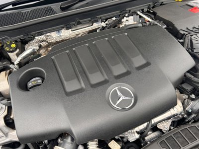 2025 Mercedes-BENZ CLA thumbnail 32