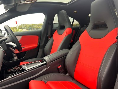 2025 Mercedes-BENZ CLA thumbnail 19