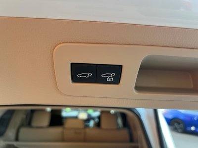 2023 Toyota LAND CRUISER 300 thumbnail 54