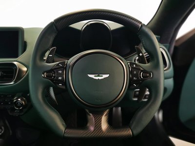 2024 Aston Martin VANTAGE photo 10