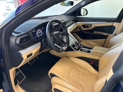 صورة 19 لـ 2019 Lamborghini URUS