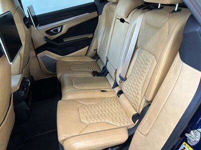 صورة 30 لـ 2019 Lamborghini URUS