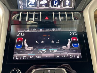 صورة 45 لـ 2019 Lamborghini URUS
