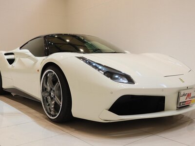 2015 Ferrari 488 GTB 照片 4
