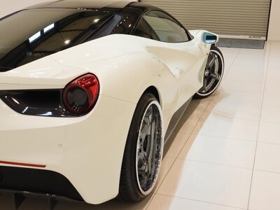 2015 Ferrari 488 GTB 照片 8