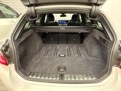 2024 BMW 3 SERIES TOURING thumbnail 46