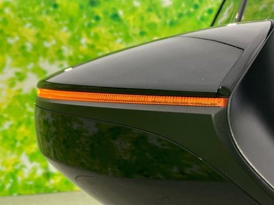 2025 Lexus LBX thumbnail 35