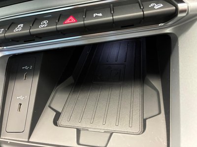 2025 AUDI Q3 photo 15