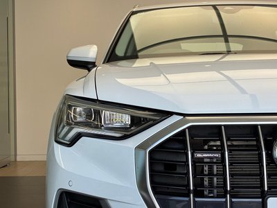 2025 AUDI Q3 photo 13