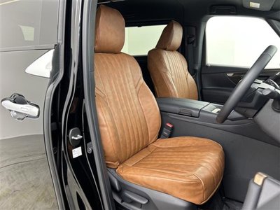 صورة 18 لـ 2025 Toyota ALPHARD