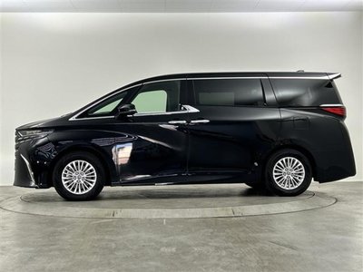 صورة 42 لـ 2025 Toyota ALPHARD