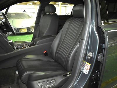 2017 Bentley FLYING SPUR — фото 16