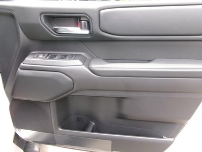 2025 Toyota LAND CRUISER 250 照片 16