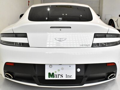 2016 Aston Martin V8 — миниатюра 7