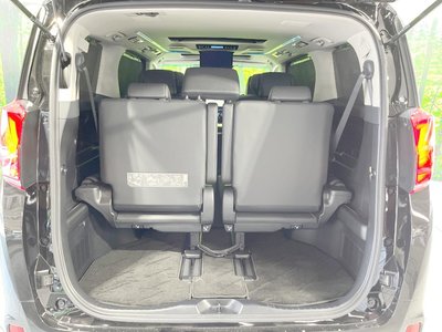 2023 Toyota ALPHARD — фото 11