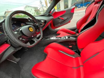 2022 Ferrari SF90 STRADALE 照片 14