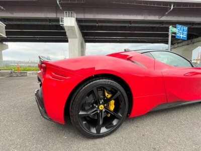 2022 Ferrari SF90 STRADALE 照片 7