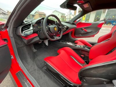 2022 Ferrari SF90 STRADALE 照片 13