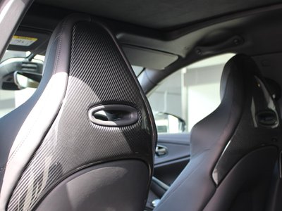 2026 Aston Martin DBX 缩略图 23