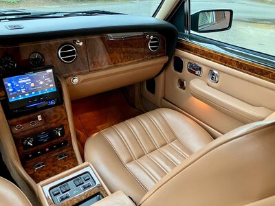 1997 ROLLS-ROYCE SILVER SPUR — миниатюра 22