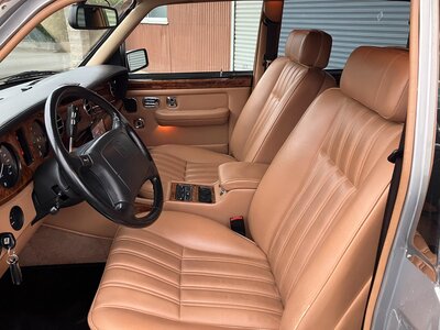 1997 ROLLS-ROYCE SILVER SPUR — миниатюра 31