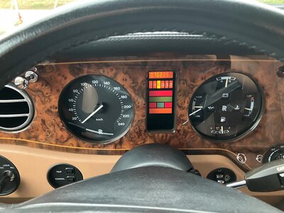 1997 ROLLS-ROYCE SILVER SPUR — миниатюра 33