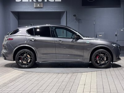 2023 ALFA Romeo STELVIO — миниатюра 11