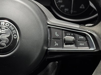 2023 ALFA Romeo STELVIO — миниатюра 24
