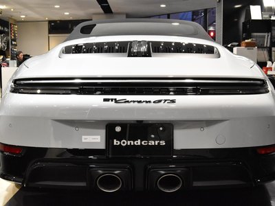 2025 Porsche 911 photo 11