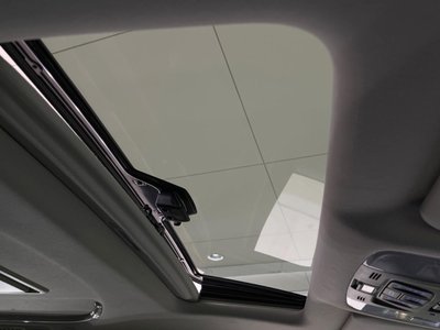2022 Toyota ALPHARD — фото 34