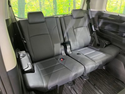 2022 Toyota ALPHARD — фото 9