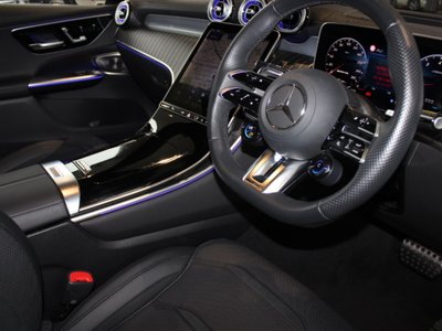 2025 Mercedes-BENZ GLC AMG 照片 8