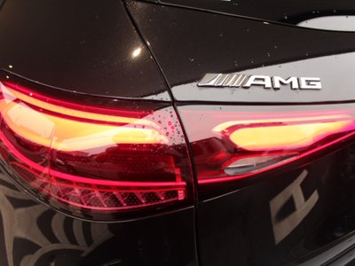 2025 Mercedes-BENZ GLC AMG thumbnail 29