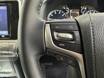 2018 Toyota LAND CRUISER PRADO thumbnail 8